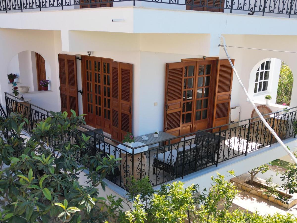 My One And Only, The Sea Apartment Kato Diminio Luaran gambar